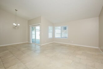 7900 Fanciful Ave in Las Vegas, NV - Building Photo - Building Photo