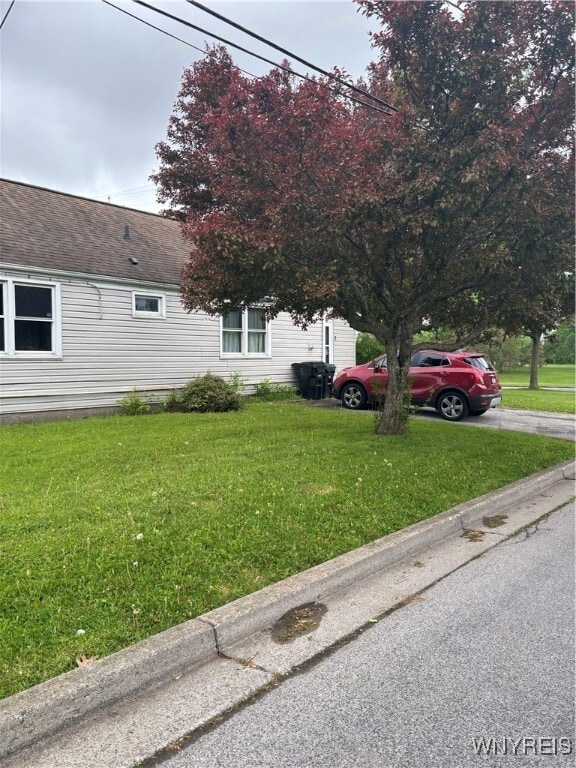 property at 3 Tarkington Ct