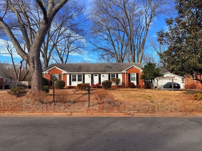 property at 1903 Medhurst Dr