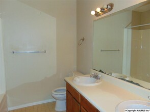 1103 Julia St NW in Huntsville, AL - Building Photo - Building Photo