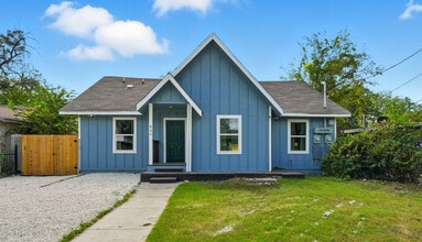 830 Porter St in San Antonio, TX - Building Photo - Building Photo