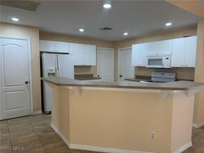 224 Kismet Pkwy E in Cape Coral, FL - Building Photo - Building Photo