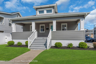 1900 Surf Ave in Belmar, NJ - Foto de edificio - Building Photo