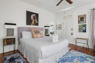 246 Ashley Ave in Charleston, SC - Building Photo - Building Photo