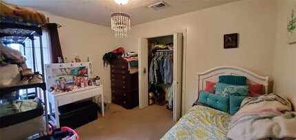 3012 N Bell Ave in Denton, TX - Building Photo - Building Photo