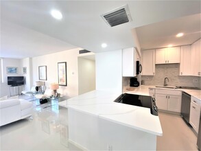 2600 N Flagler Dr in West Palm Beach, FL - Building Photo - Building Photo