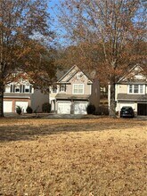 303 Barberry Pl in Canton, GA - Building Photo - Building Photo