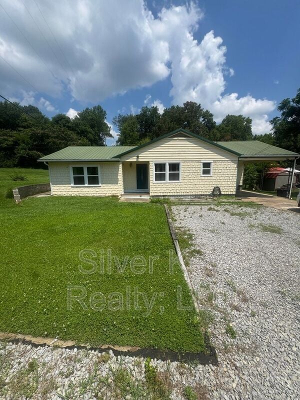 property at 535 Rose Dr