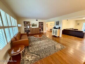 7104 Catalonia Ave in Jacksonville, FL - Building Photo - Building Photo