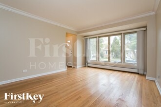 6204 S Kildare Ave in Chicago, IL - Building Photo - Building Photo