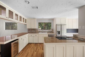 2218 Bahama Rd in Austin, TX - Building Photo - Building Photo