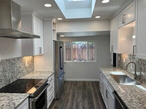 911 Shell Ave in Pacific Grove, CA - Building Photo - Building Photo