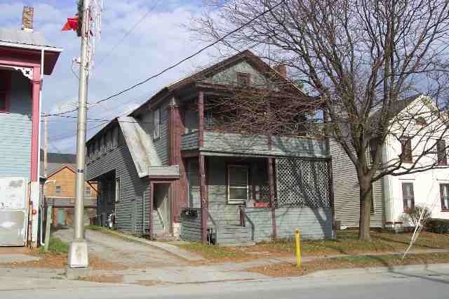 593 E Main St in Cobleskill, NY - Building Photo - Building Photo