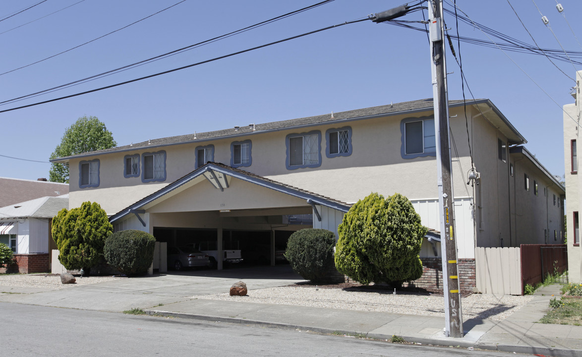 170 Stoakes Ave in San Leandro, CA - Building Photo