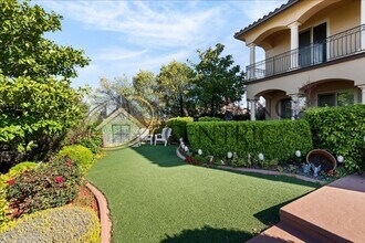 676 Glen-Mady Way in Folsom, CA - Building Photo - Building Photo