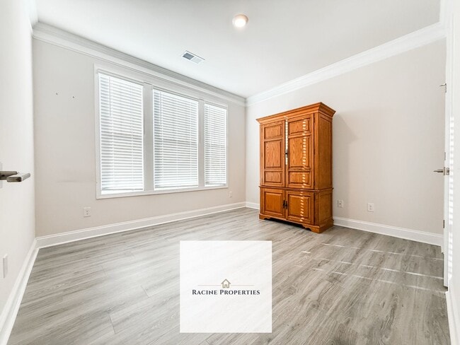 108 Dodd Trl in Greenville, SC - Building Photo - Building Photo