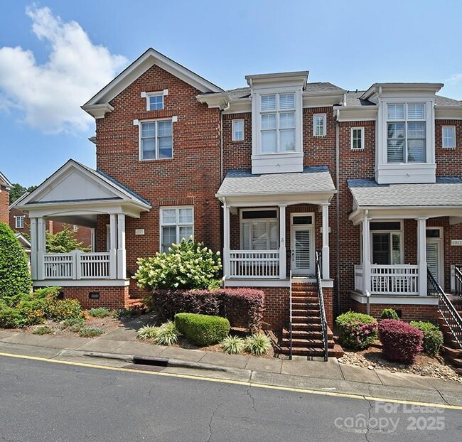 property at 4939 S Hill View Dr