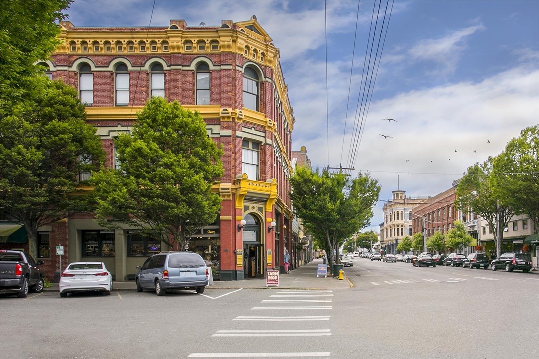 James & Hastings Building in Port Townsend, WA - Building Photo