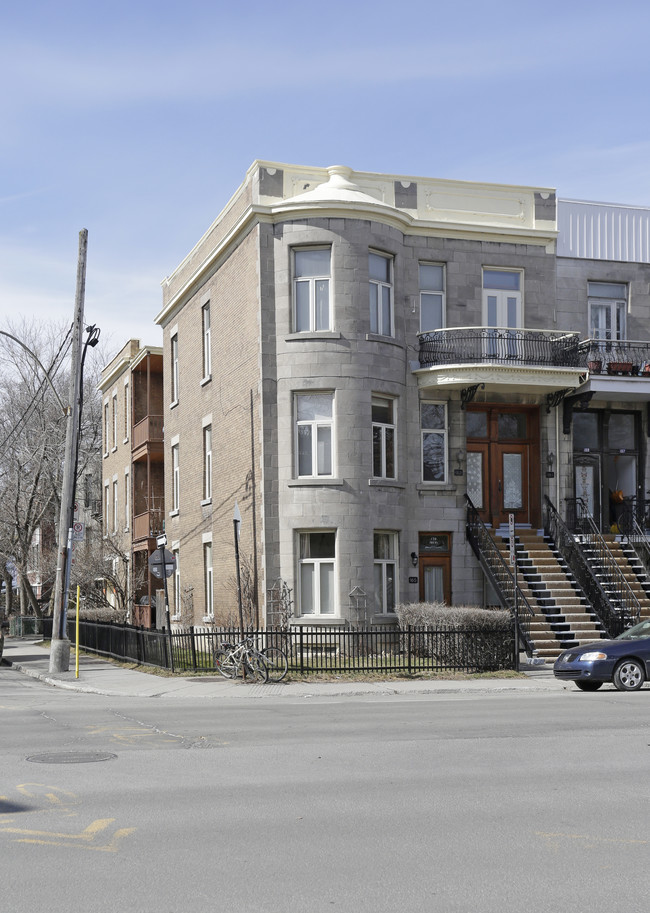 161-167 Saint-Joseph E in Montréal, QC - Building Photo - Primary Photo