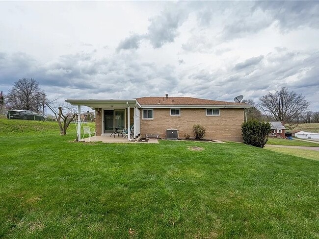 4974 PA-982, Unit Everlasting in Latrobe, PA - Building Photo - Building Photo