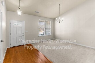 116 Bascom Ct in Greer, SC - Building Photo - Building Photo