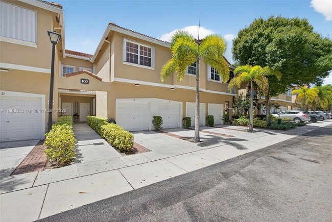 107 Lighthouse Cir