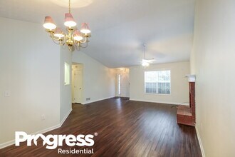 4110 Eden Valley Dr in Loganville, GA - Building Photo - Building Photo