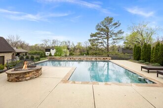 4603B Lealand Ln in Nashville, TN - Building Photo - Building Photo