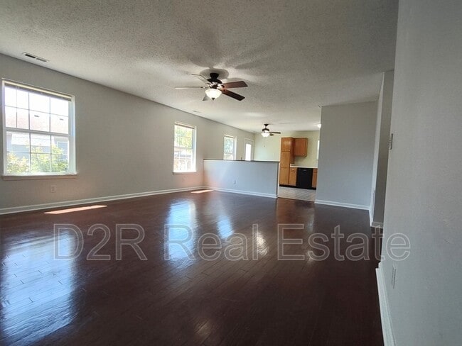 1121 Branigin Creek Ct in Franklin, IN - Building Photo - Building Photo