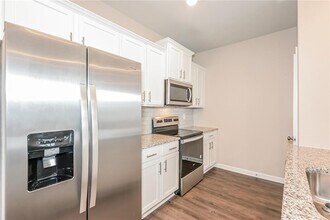 331 Bascomb Crst in Acworth, GA - Building Photo - Building Photo