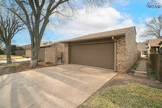 2824 Mill Valley Dr in Wichita Falls, TX - Building Photo - Building Photo
