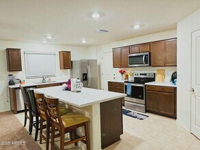 5418 S 26th Ln in Phoenix, AZ - Building Photo - Building Photo