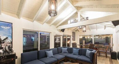 22243 W Craggy View St in Los Angeles, CA - Building Photo - Building Photo