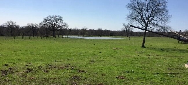 property at 44 Lake Falls Ln