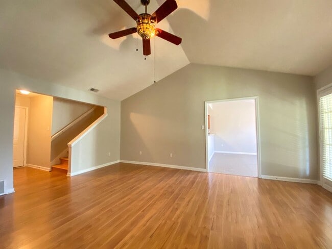 749 Lakemont Dr in Southaven, MS - Building Photo - Building Photo