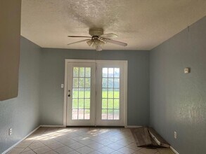 1719 NW 48th St in Lawton, OK - Foto de edificio - Building Photo