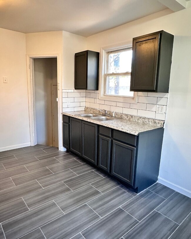 11101 Kennebec St in Detroit, MI - Building Photo - Building Photo