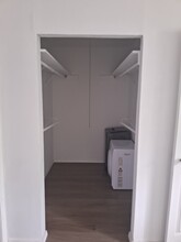 207 Arnett Dr, Unit 2 Bedroom 2 Bathroom in Euless, TX - Building Photo - Building Photo