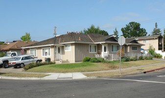 1203-1205 Flora Ave in San Jose, CA - Building Photo