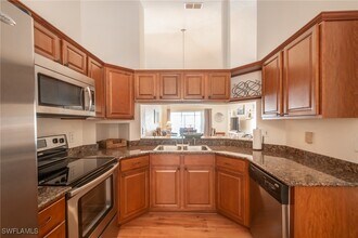 1300 Misty Pines Cir in Naples, FL - Building Photo - Building Photo