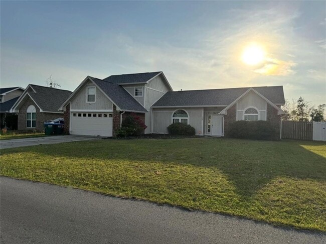 508 Tracey Dr in Panama City, FL - Building Photo - Building Photo