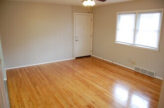 4630 Starr St in Lincoln, NE - Building Photo - Building Photo