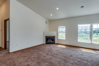 Hills of Wales in Wales, WI - Building Photo - Interior Photo