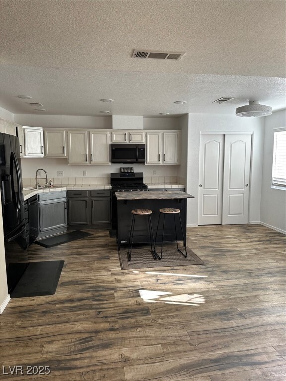 property at 2266 Camel Mesa Dr