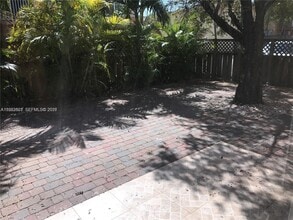 4650 NW 79th Ave in Doral, FL - Building Photo - Building Photo