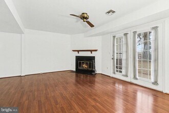 503 Barrington Ct in Palmyra, PA - Building Photo - Building Photo