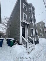 9 Harding St in Cambridge, MA - Building Photo