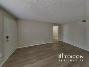 4225 W State Ave in Phoenix, AZ - Building Photo - Building Photo