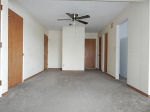 2504 15th St, Unit 4 in Rock Island, IL - Building Photo - Building Photo