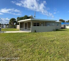 4128 Duke St in Melbourne, FL - Building Photo